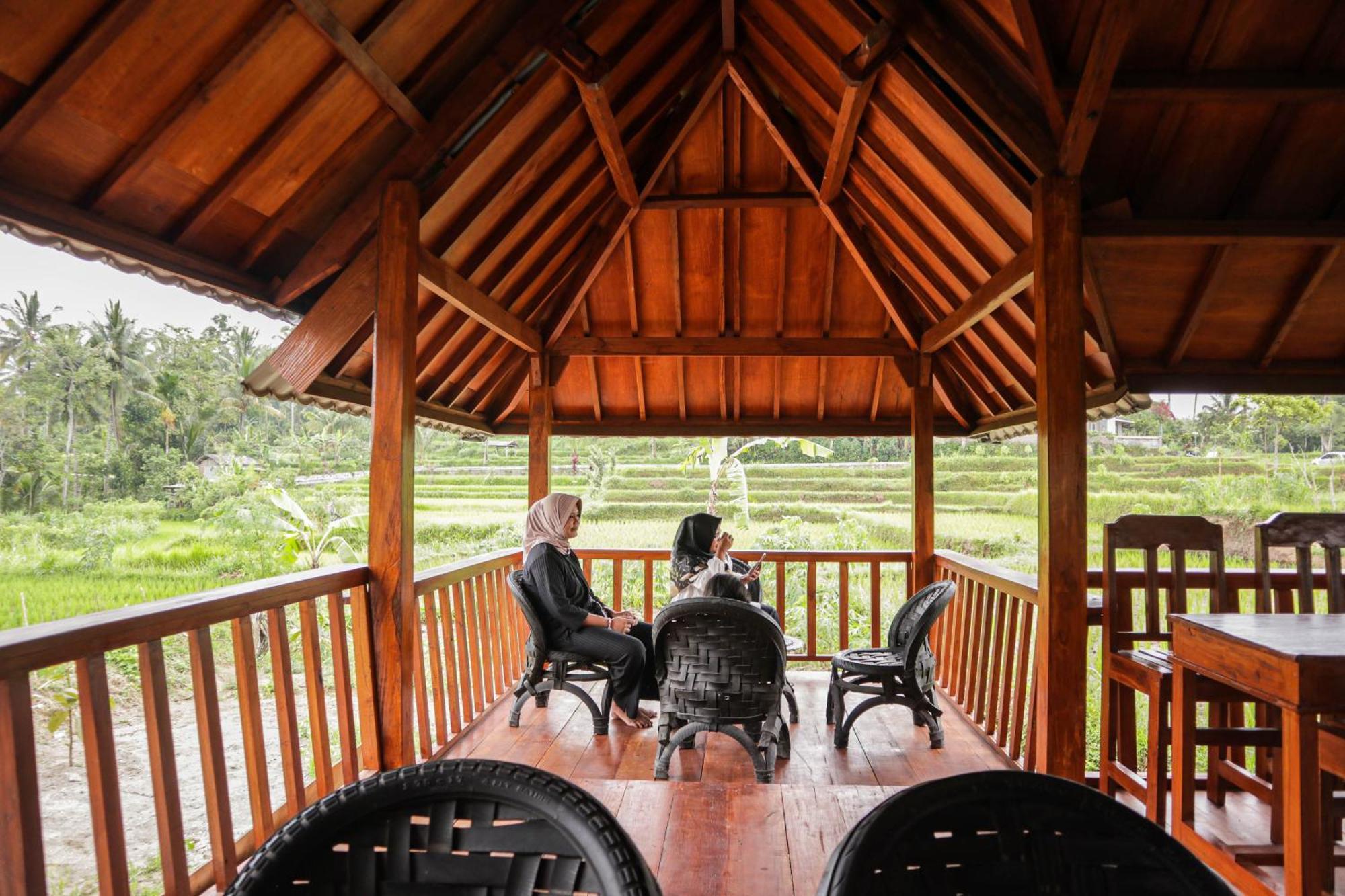 Nea Cottage Lombok เตเตบาตู ภายนอก รูปภาพ